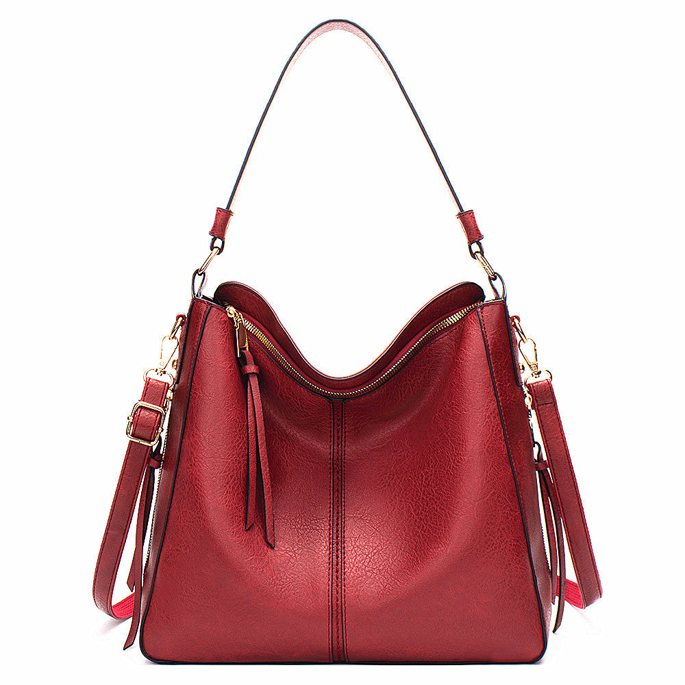 
The Sorrento — Soft-structure ease for the everyday commute.